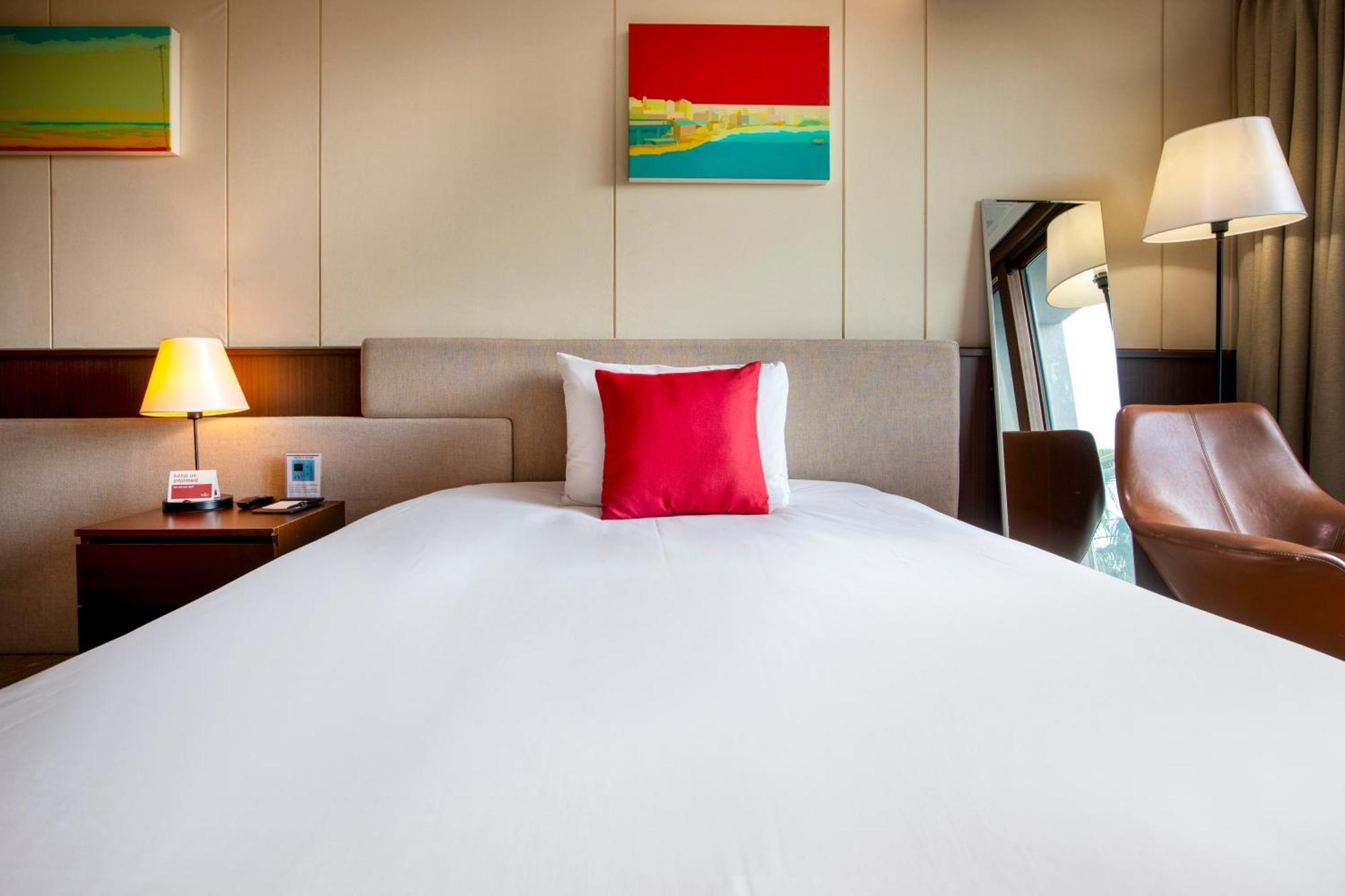 Ramada By Wyndham Jeju Hamdeok Hotel Eksteriør billede